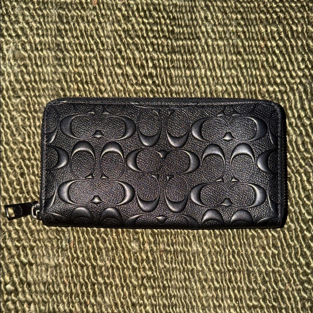 Coach Black Embossed Zip Wallet Coach